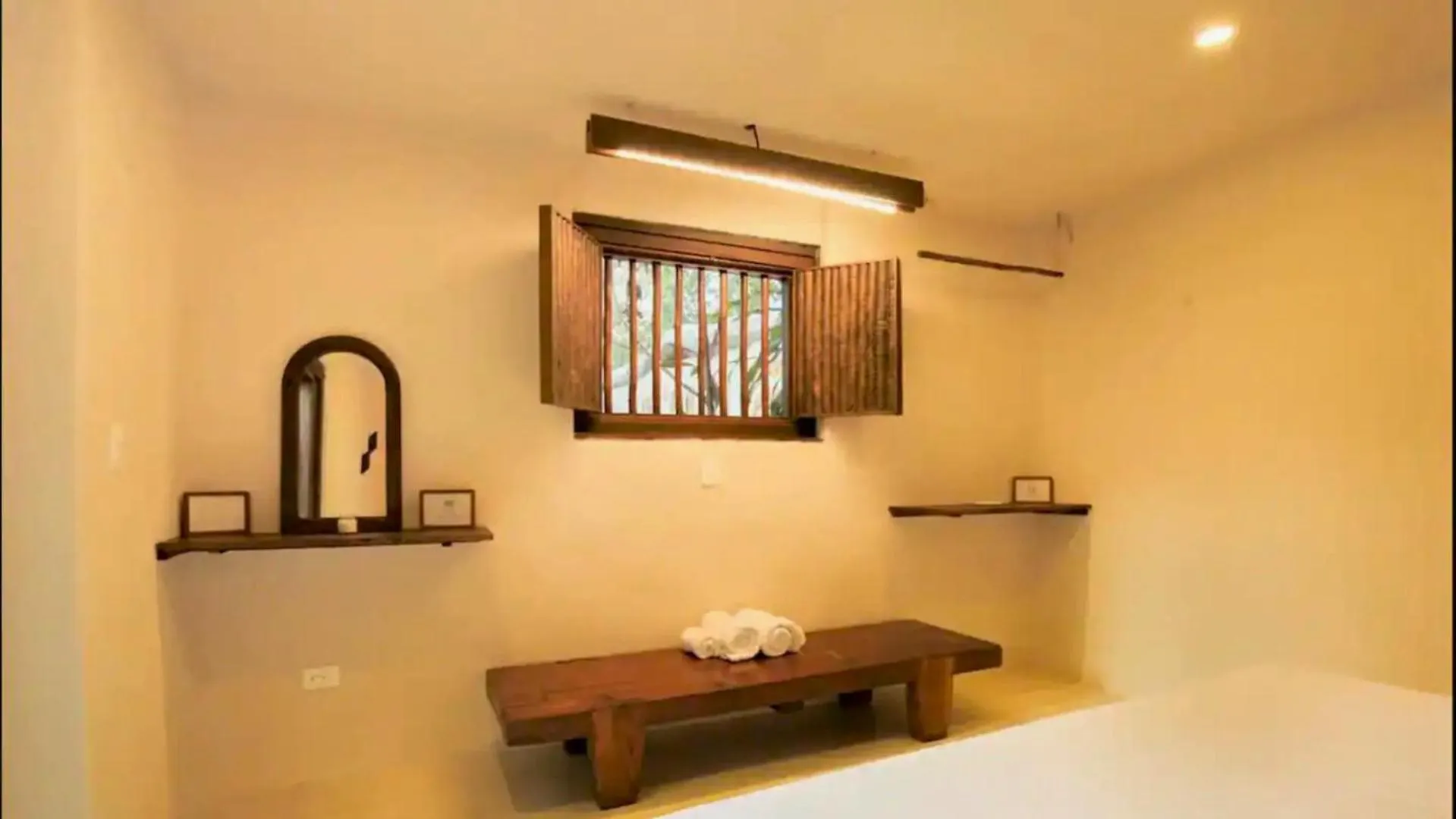 Oma Cancun - Holistic Healing Center Mexico