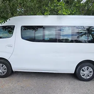 Casa De 3 Todas Con Bano Propio, 3 Y Medio Banos En Toal, Alberca, Cupo Hasta 12 Personas Сasa de vacaciones Playa del Carmen